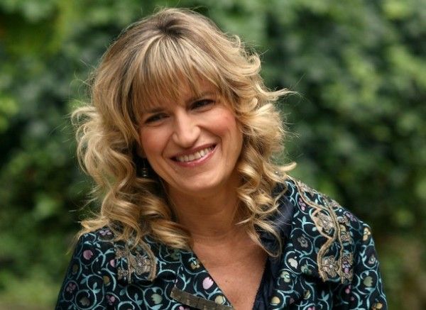ROME - NOVEMBER 24: U.S. director Catherine Hardwicke poses for a photocall for the film The Nativity Story at Hotel De Russie November 24, 2006 in Rome, Italy. (Photo Elisabetta Villa/Getty Images) *** Local Caption *** Catherine Hardwicke