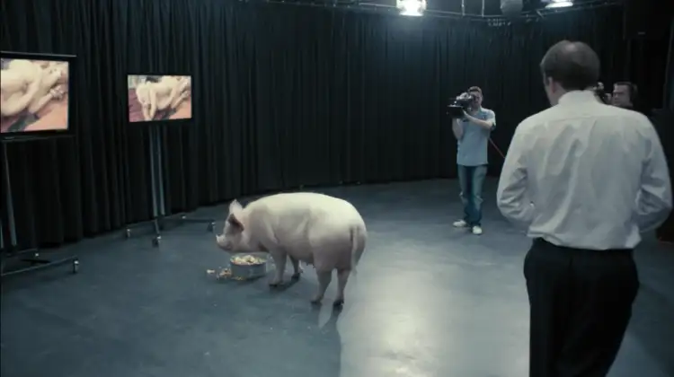 Black Mirror :: T01 :: The National Anthem 2 20180107 the national anthem papo de cinema