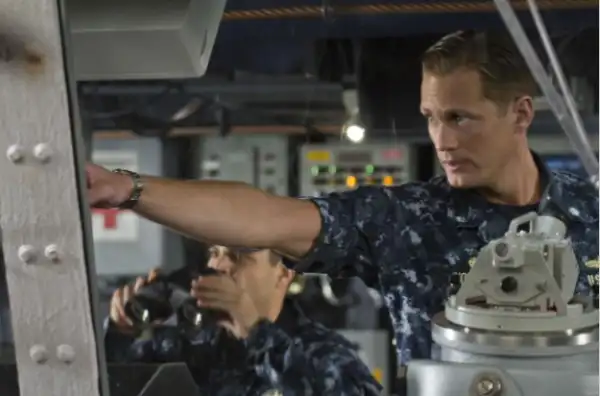 Battleship Taylor Kitsch 2