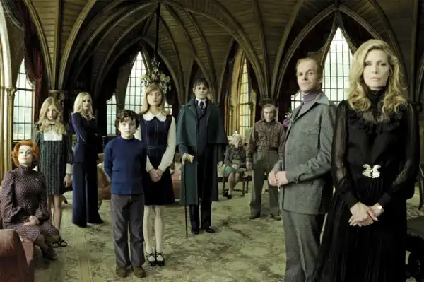 MAGBurton DarkShadows 7