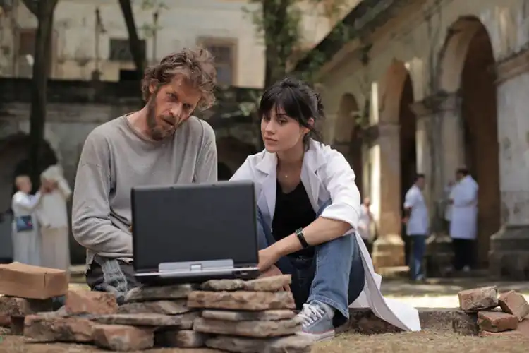 20190401 menos que nada 01 papo de cinema