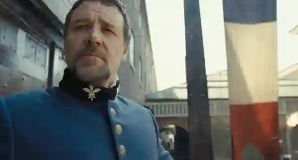 russell crowe les miserables2