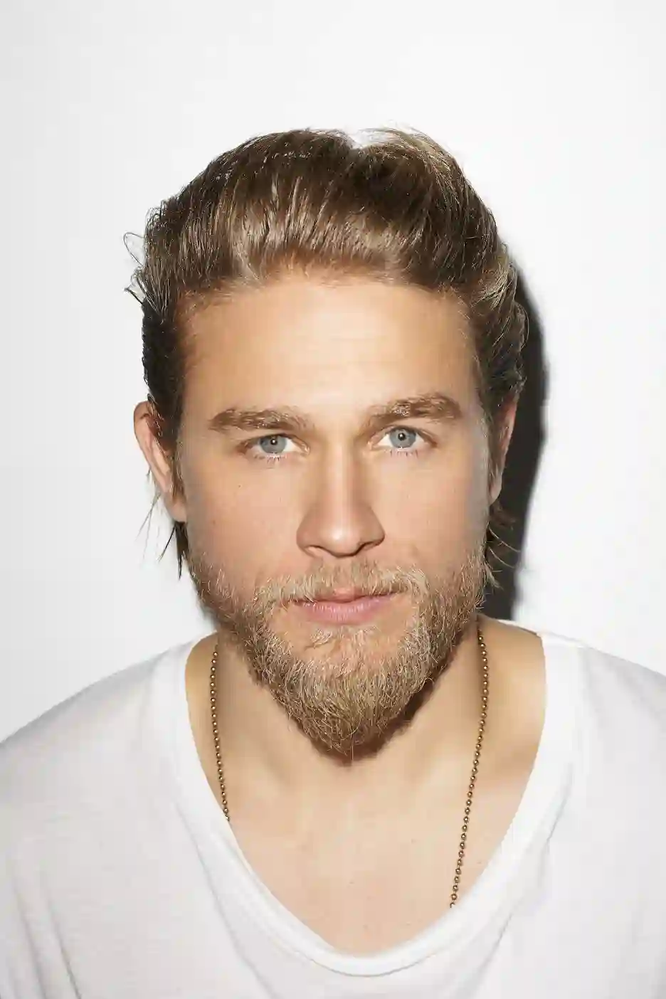 20160728 charlie hunnam perfil papo de cinema