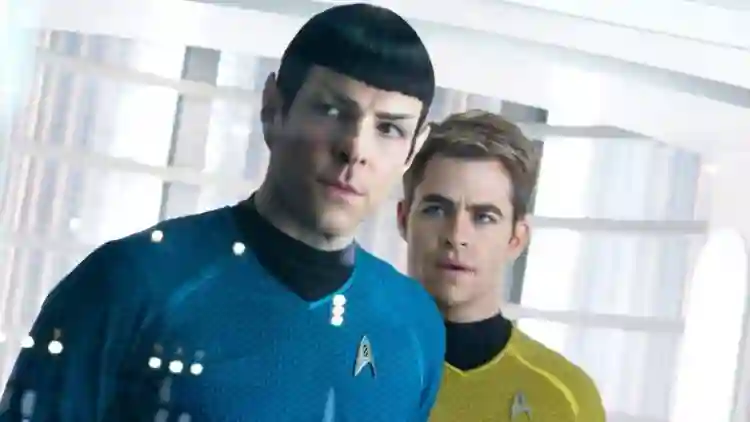 20190530 alem da escuridao star trek 00 papo de cinema