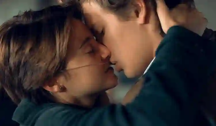 Olhar de Cinema :: O Amor 4 20140715 03 a culpa e das estrelas papo de cinema e1547240884774