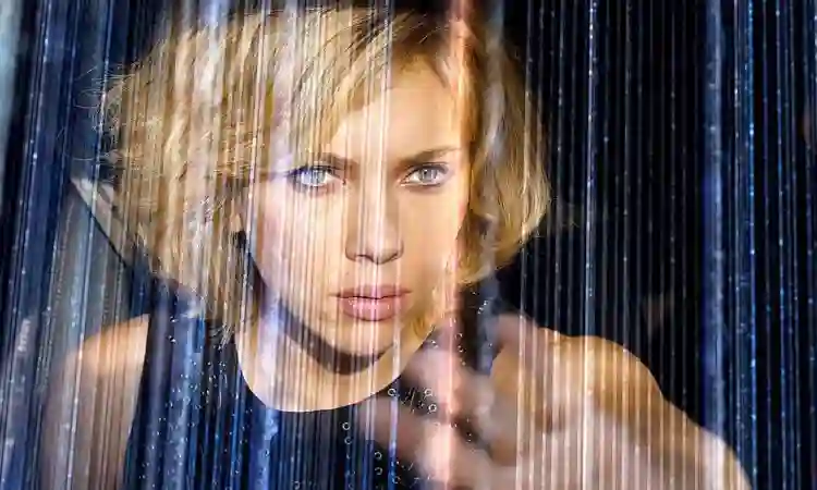 20140727 lucy scarlett johansson papo de cinema e1555802304677
