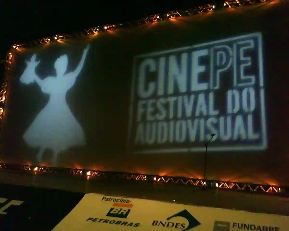 20141217 cine pe
