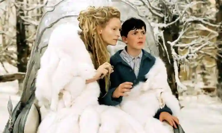 20141224 02 as cronicas de narnia o leao a feiticeira e o guarda roupa papo de cinema e1544185830543