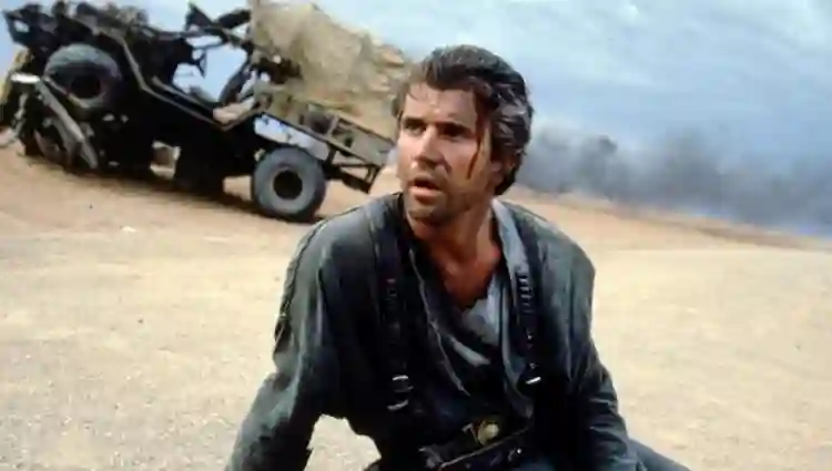 20150503 02 mad max alem da cupula do trovao papo de cinema e1556064305297