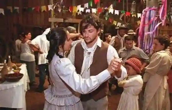 20150701 01 noite de sao joao papo de cinema e1435726351258