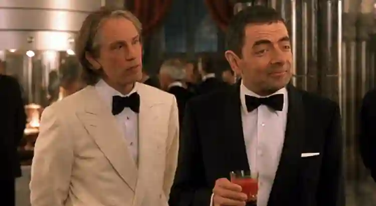 20181223 01 johnny english papo de cinema e1545581076695