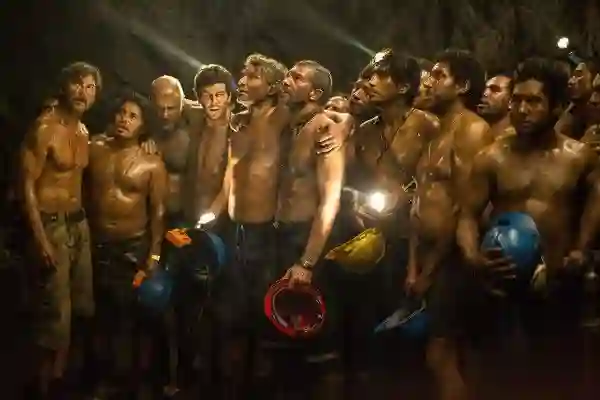 Sessão da Tarde (24/03/2025): Os 33