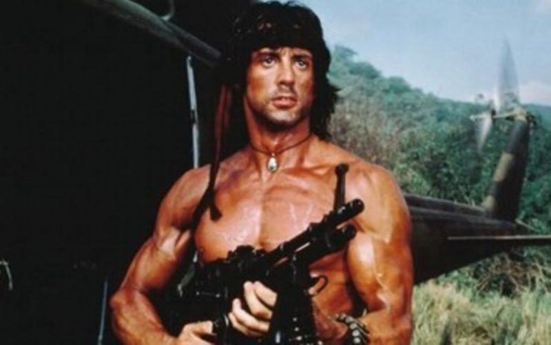 VAMOS ASSISTIR - RAMBO II A MISSÃO - JUNTOS? 