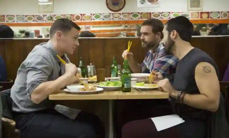 20160728 looking still jonathan groff murray bartlett frankie j alvarez h 2016 0 e1553723071770