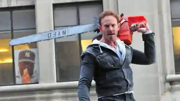 sharknado-2-papo-de-cinema-02