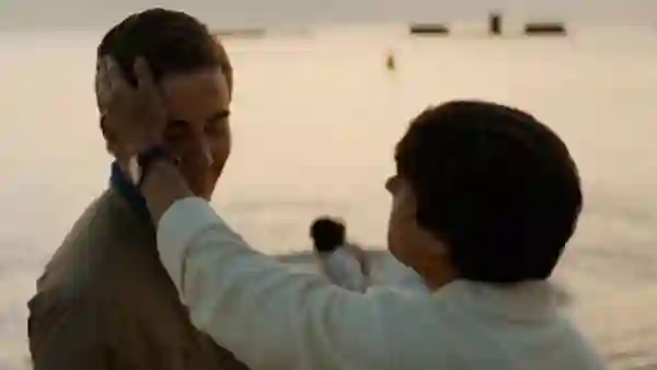 holding_the_man-papo-de-cinema (5)