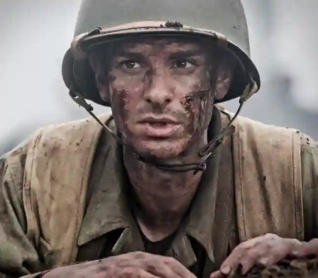 20160830 hacksaw ridge trailer e poster del film di guerra di mel gibson con andrew garfield 2 2 e1472575953371