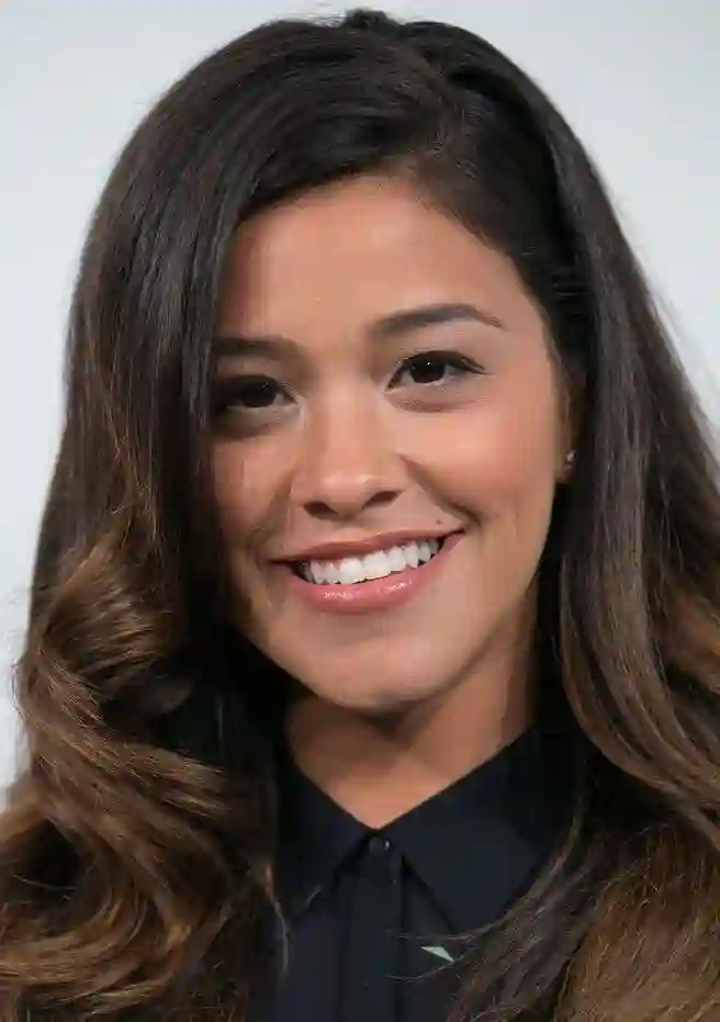 20161104 gina rodriguez candice patton paley fest preview 15 e1478272550175
