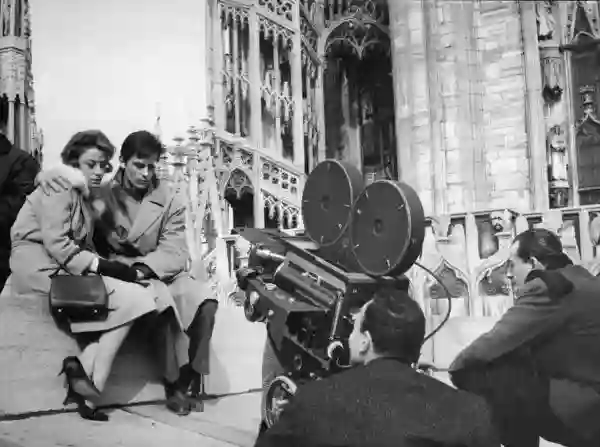Alain Delon, ícone do cinema francês, morre aos 88 anos 6 20161108 05e134cd82893db351a4804cb27b547e