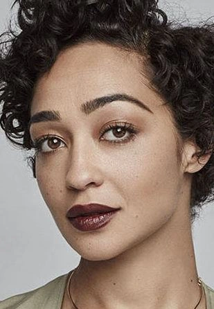 Ruth Negga 1 20170104 rn 03 green dress 0307 p 2016 thr embed e1483547427784