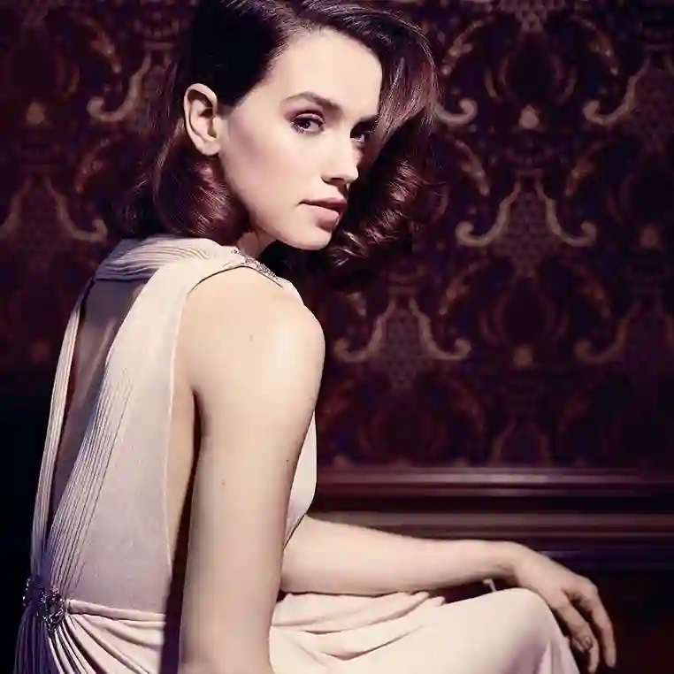 20170125 thr daisyridley s01 0171 1 embed