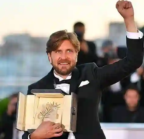20170529 rubenostlundcannesthesquare 640x480 e1496066592614