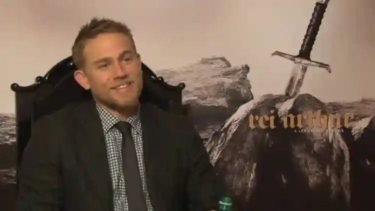 20190525 charlie hunnam 00 papo de cinema