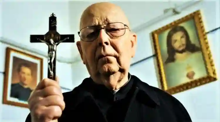 20171014 diabo padre amorth papo de cinema 1