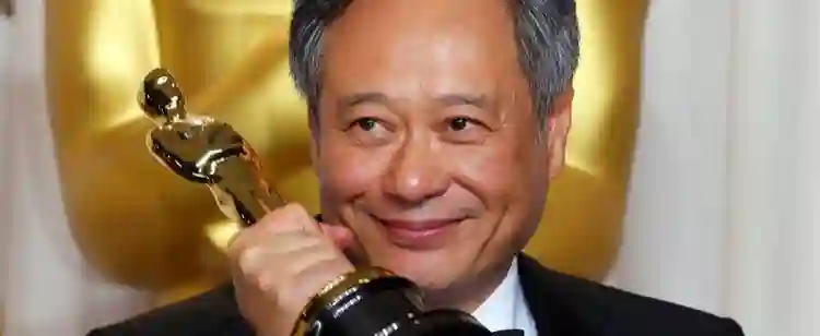 Cineasta Ang Lee escolhe o próprio filho para interpretar Bruce Lee em cinebiografia 2 20171024 ang lee 1