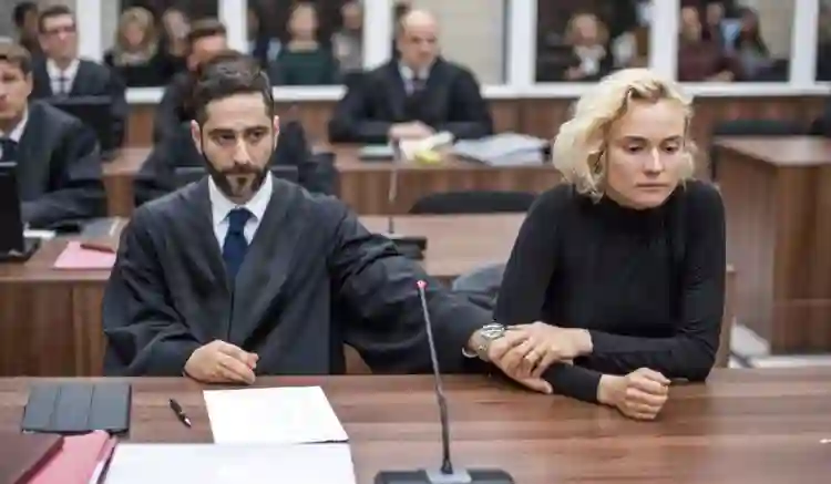 20180309 03 em pedacos papo de cinema