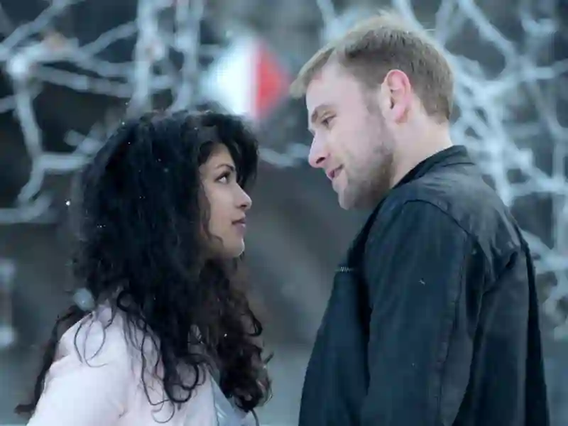 20171221 22 sense8 christmas.w1200.h630
