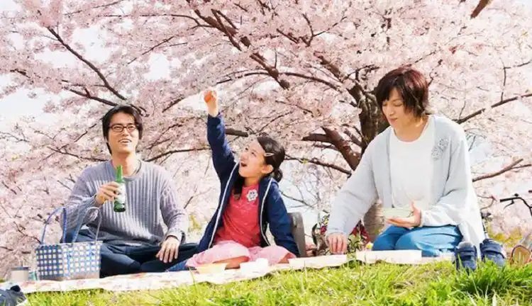 20180516 02 entre lacos papo de cinema e1526442759466