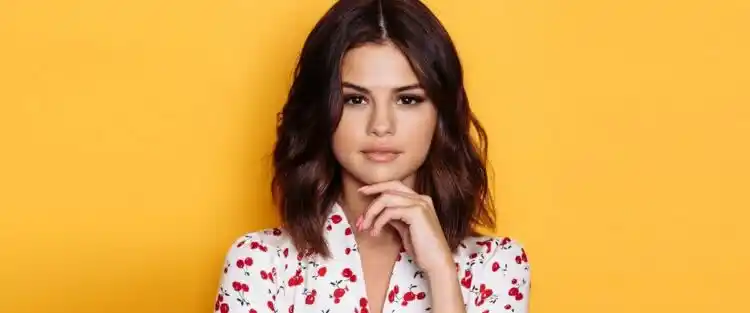 Selena Gomez estrela suspense psicológico produzido por Drake 2 20180709 rs selena gomez 7987e3c0 92b0 48c0 a30c d04e36590ba5 e1619785221258