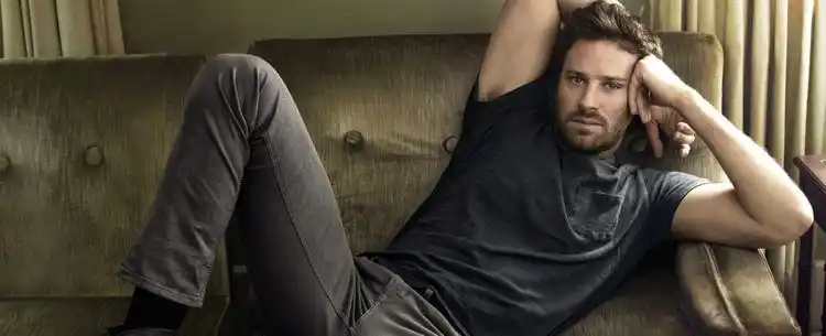 Frontier Crucible :: Armie Hammer volta aos cinemas depois das alegações de abuso sexual 2 Armie Hammer será uma das estrelas de "Frontier Crucible"