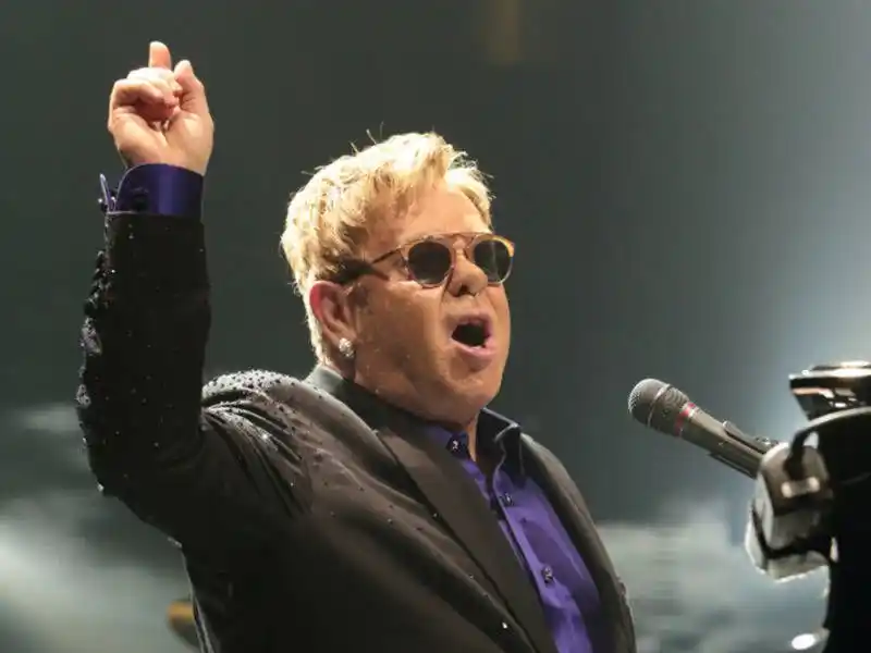 20180928 elton john papo de cinema