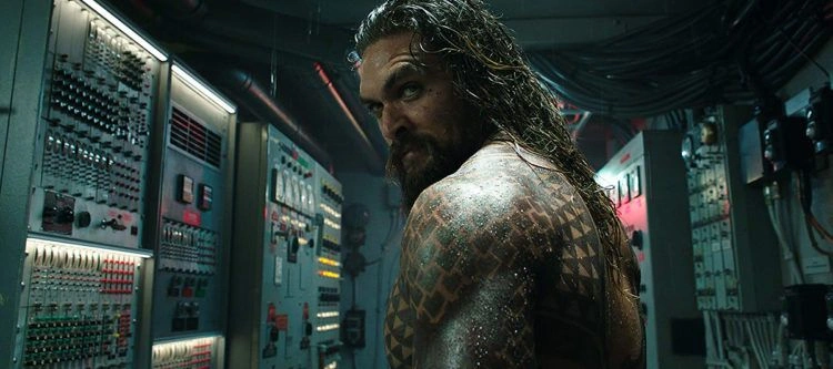 Campeões de Bilheteria :: Aquaman