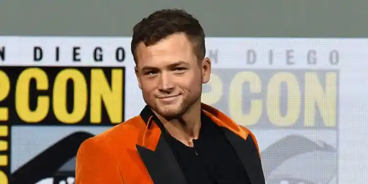 20181108 landscape 1505565265 taron egerton