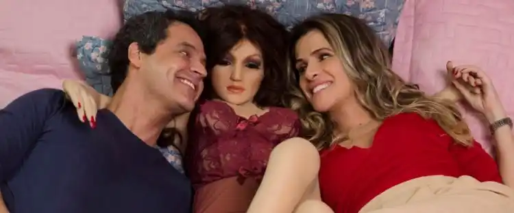 Supercine 19/04 :: De Pernas pro Ar 3 teve participação especial mantida em sigilo até a estreia. Relembre! 2 Supercine: De Pernas pro Ar 3