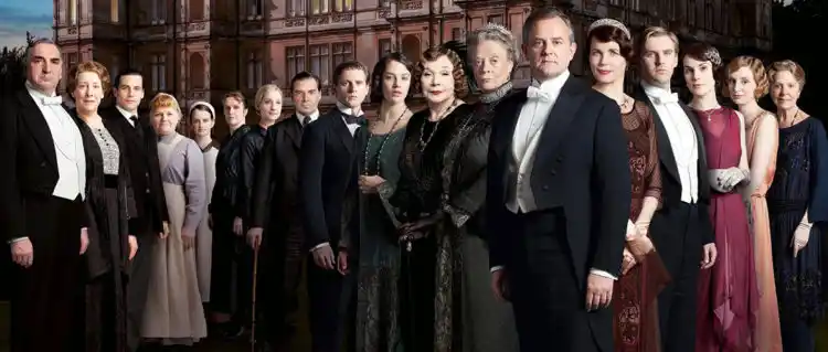 Downton Abbey :: Com Paul Giamatti no elenco, terceiro filme é confirmado 2 20190402 downton abbey papo de cinema banner teaser