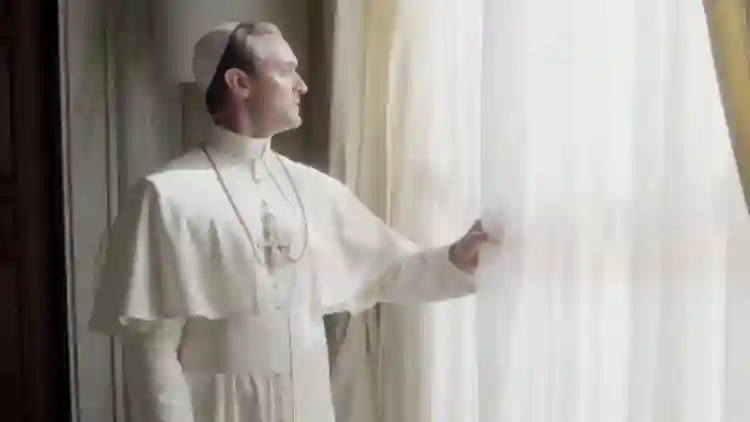 20190725 the young pope papo de cinema t1 1