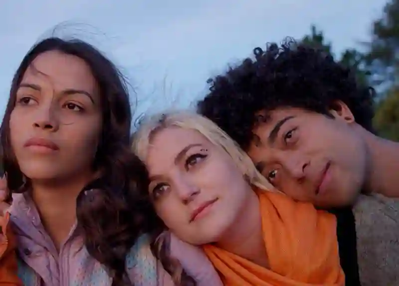 20190924 alice junior papo de cinema 800