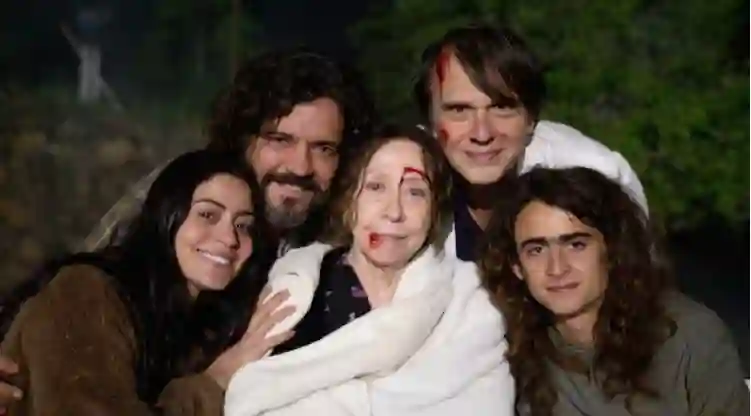 O Juízo :: "Foi impossível escapar de O Iluminado", explica a roteirista Fernanda Torres 3 20191202 o juizo 1
