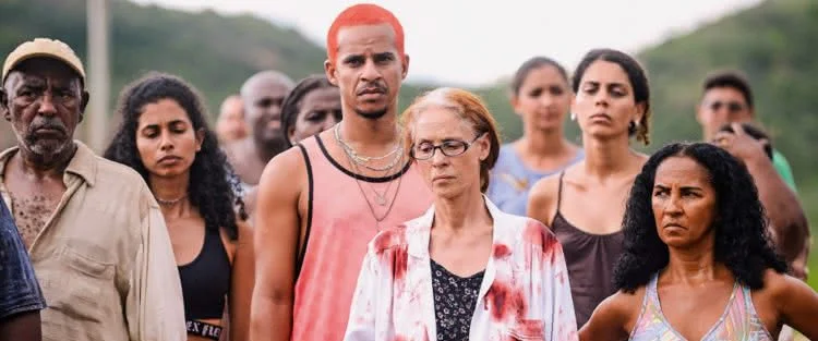 Mirador :: "Gostaria que o máximo de homens assistissem para se colocarem na posição da mulher", afirma Edilson Silva 7 20200106 bacurau carrossel