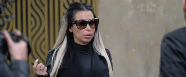 As Golpistas :: Stripper que inspirou personagem de Jennifer Lopez processa o filme por difamação 2 20200110 barbash
