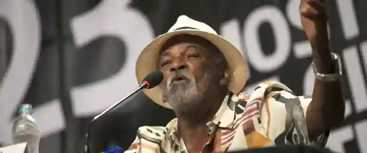 23ª Mostra de Tiradentes :: Antônio Pitanga confirma direção de Malês, com Lázaro Ramos e Seu Jorge, ainda em 2020 2 20200126 pitanga carrossel