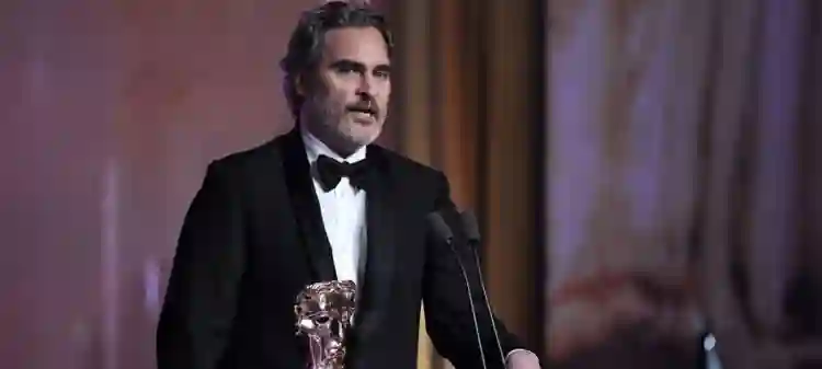 20200203 joaquin phoenix bafta 2020 papo de cinema