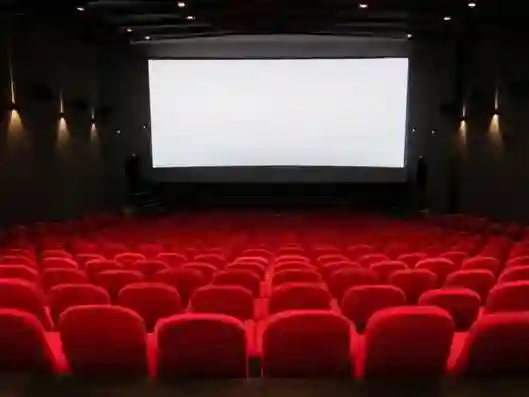 20200310 sala cinema01