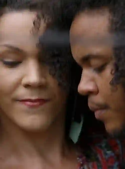 Séries 24 Favela Gay: Periferias LGBTQI+