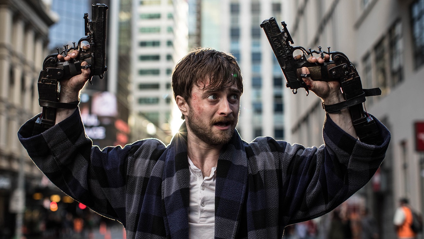 Crítica: 'Armas em Jogo' é divertido filme com Daniel Radcliffe