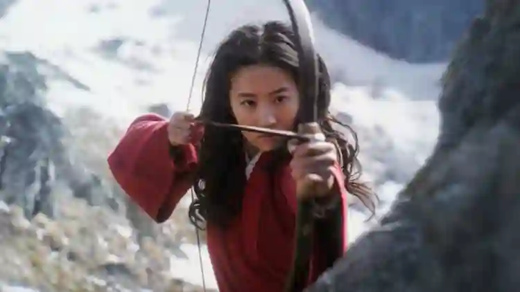 20201207 mulan 2020 01 papo de cinema
